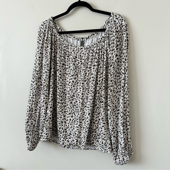Anthropologie-Cascias Leopard Print Off Shoulder Top (Size:Large) - Picture 5 of 9